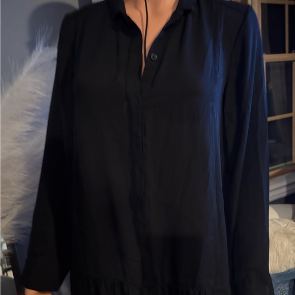 Banana Republic Black Tiered Long Sleeve Dress - Picture 6 of 11